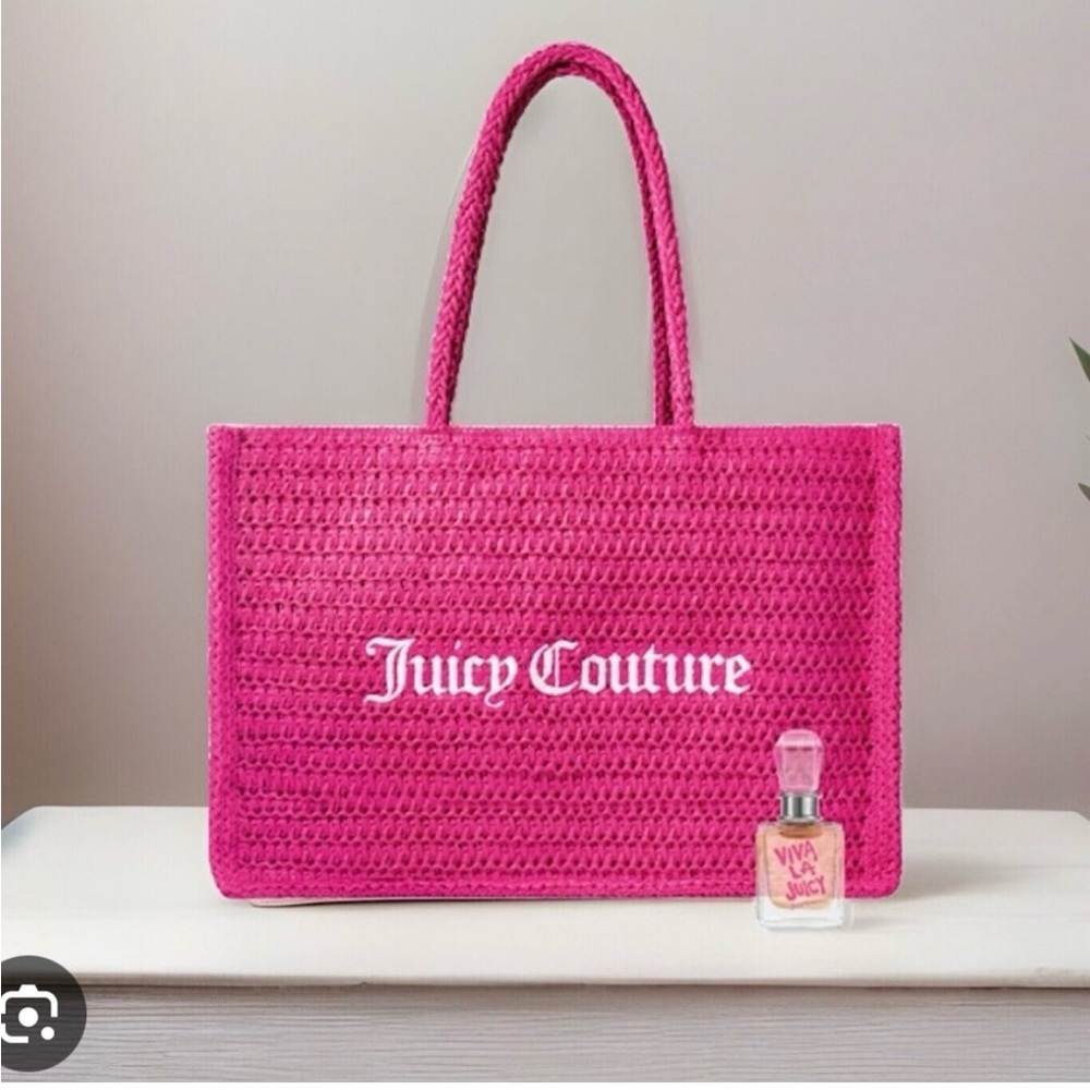 Juicy couture straw beach or tote bag, hot pink! Perfect for pool